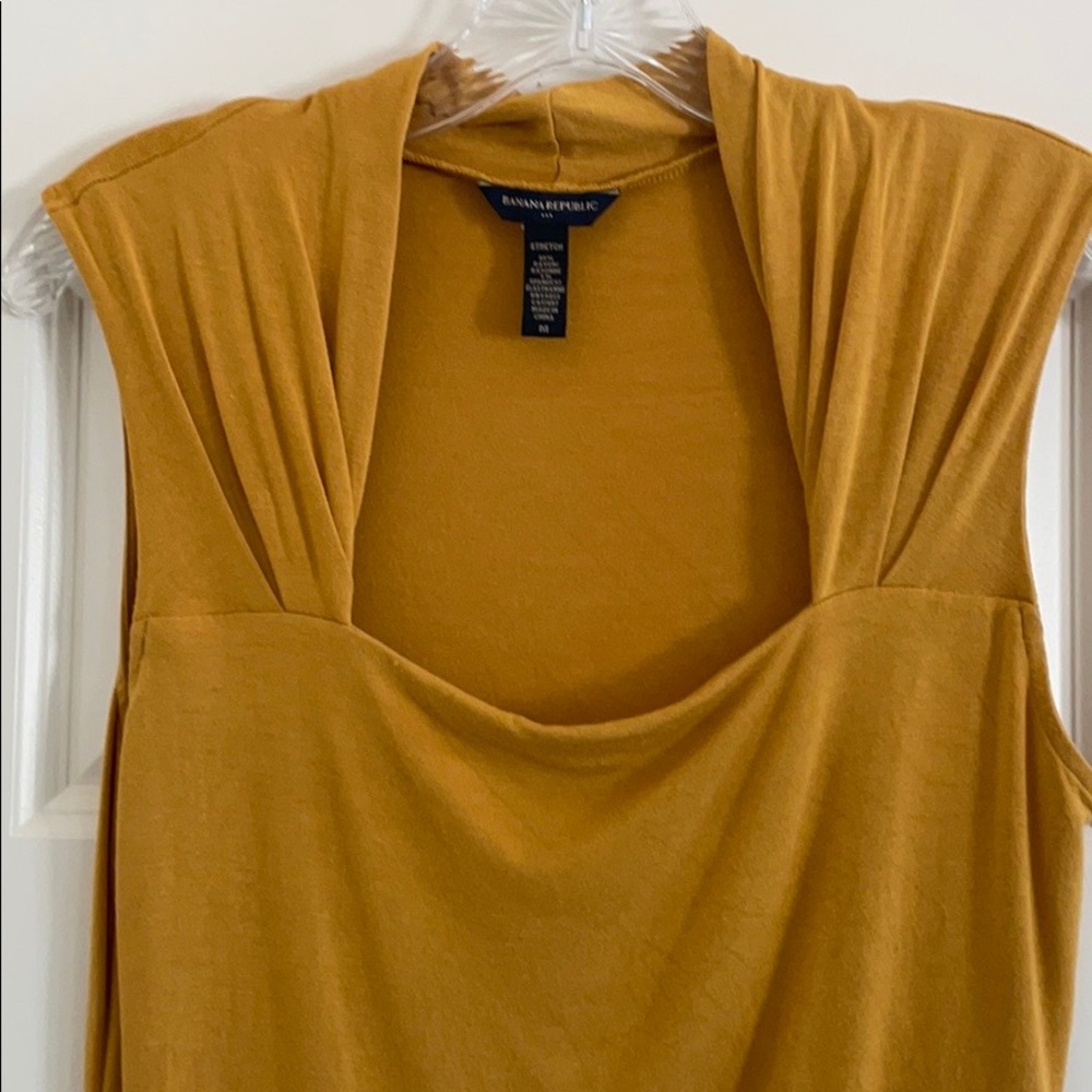 Women’s banana republic size medium